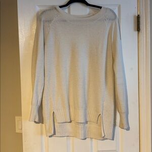 Old Navy Cream Knit Pullover Sweater